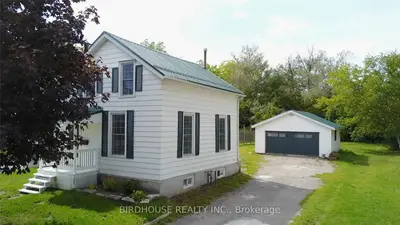9 Wolfe Street, Kawartha Lakes, On K9v 2j1