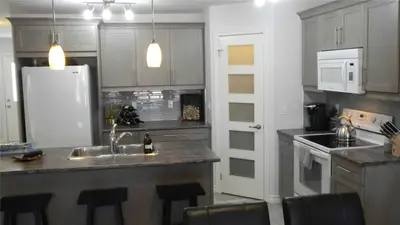18 Mavis Way, Out of Area, ON K8P 0G2