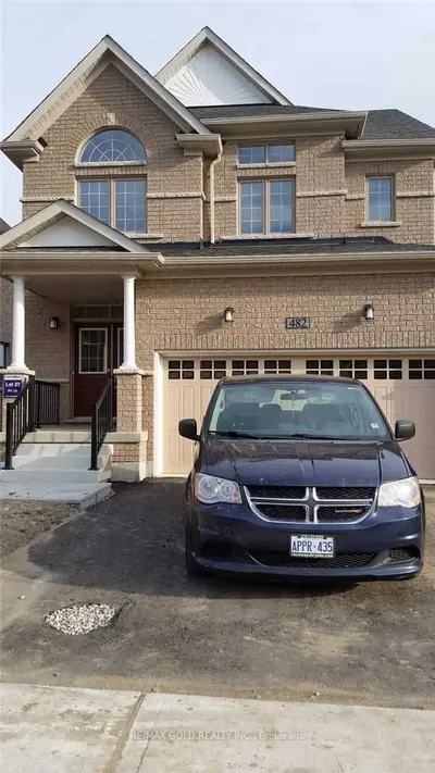 482 Thompson Street, Woodstock, On N4t 0l5