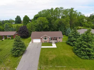 134 John Street, Kawartha Lakes, On K0m 2t0