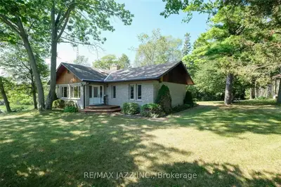 120 Partridge Hollow Road, Prince Edward County, On K0k 1t0