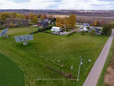 584152 Beachville Road, South-west Oxford, On N5c 3j5