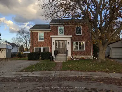 21 Sunset Court, Kawartha Lakes, On K9v 2r9