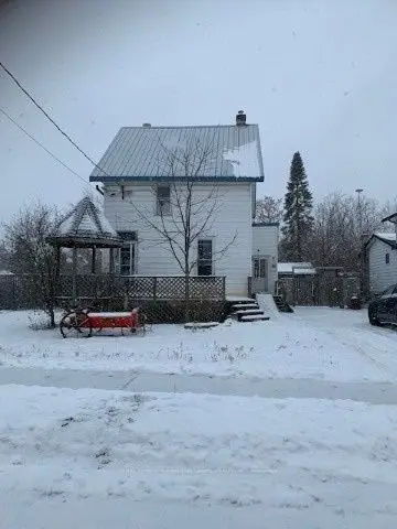 9 James Street, Kawartha Lakes, On K9v 3b3