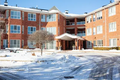 3 Heritage Way 207, Kawartha Lakes, On K9v 5z1