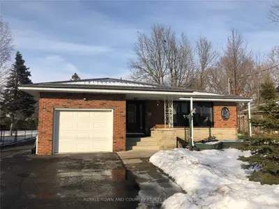 20 Pottinger Street, Kawartha Lakes, On K9v 3x4