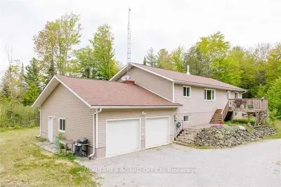 81 Galway Road, Trent Lakes, On K0m 2a0