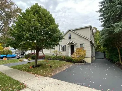 Detached in London South