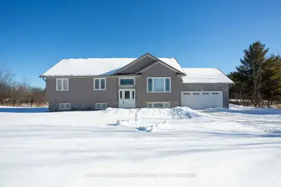 100 County Rd 49 Road, Trent Lakes, On K0m 1a0