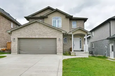 423 Alan Crescent, Woodstock, On N4s 0b9