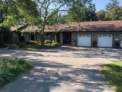 3612 County Rd 3 Road, Prince Edward County, On K0k 1l0