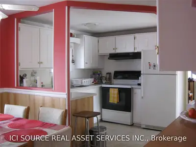 3245 Paris Street 42, Out of Area, BC V2A 3T9
