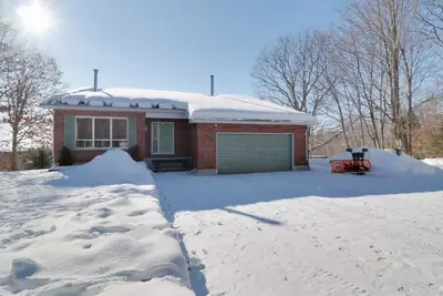 80 West Lake Road, Out of Area, ON P0P 1P0
