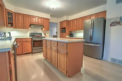 26 Alexander Avenue, Out of Area, ON N4G 4Z1