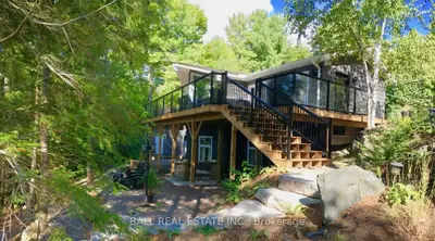 304 Couch's Road, North Kawartha, On K0l 1a0