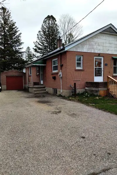 77 Bay Street, Woodstock, On N4s 3k7