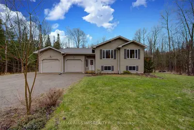 1126 Traceys Hill Road, Kawartha Lakes, On K9v 4r5