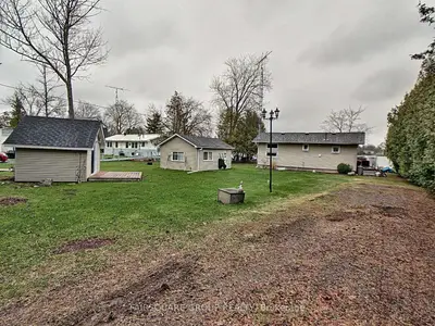 25 Charlotte Crescent, Kawartha Lakes, On K0l 2w0