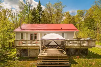 28 Bayview Lane, Kawartha Lakes, On K0m 2b0
