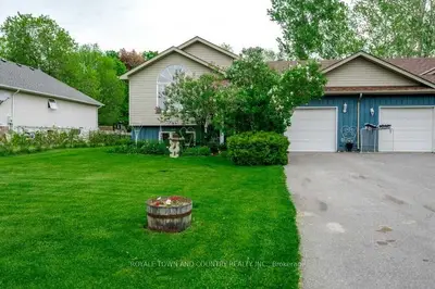 36 Queen Street, Kawartha Lakes, On K0l 2w0