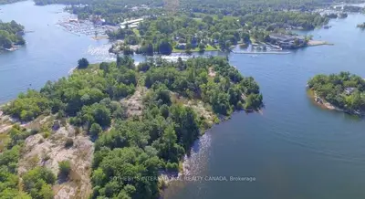2 Royal Island 810, Georgian Bay, On P0e 1e0