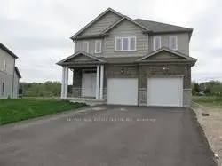 6 Hartfield Street, Ingersoll, On N5c 0c5