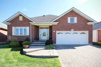 130 Weston Drive, Tillsonburg, On N4g 5x1