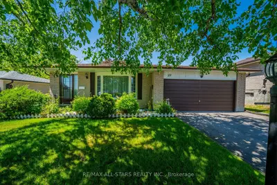 23 Mohawk Drive, Kawartha Lakes, On K9v 4r1