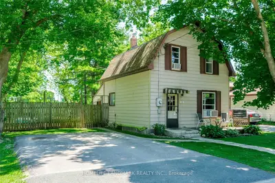 55 King Street, Asphodel-norwood, On K0l 2v0