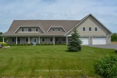 7 Dawson Drive, Front Of Leeds & Seeleys Bay, On K7g 2v4