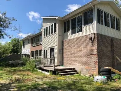 2773 Lakefield Road, Selwyn, On K9j 6x5