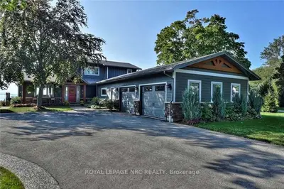 709 Lakeshore Road, Fort Erie, On L2a 1b8