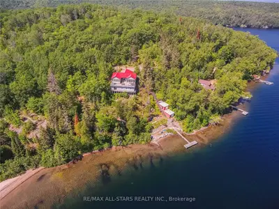 32 Big Point Road, Hastings Highlands, On K0l 1c0