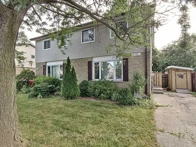 1083 Canfield Crescent, Woodstock, On N4s 8p3