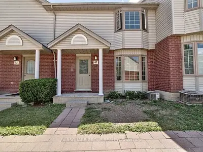 70 Chapman Court 62, London North, On N6g 4z4