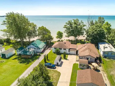 17 Horseshoe Bay Road, Haldimand, On N1a 2w8