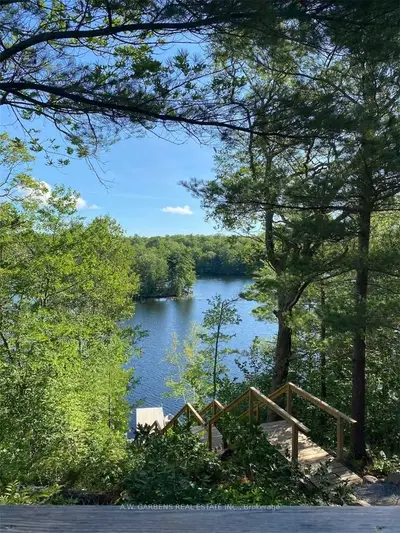 312 Portage Road, Georgian Bay, ON L0K 1S0