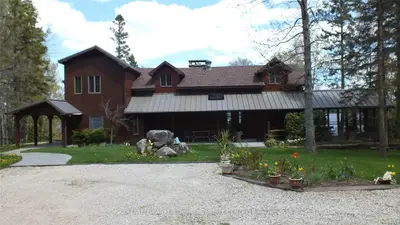2206 Cosby Road S, Central Manitoulin, On P0p 1k0