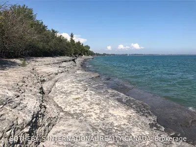 16880 LOYALIST Parkway, Prince Edward County, ON K0K 3L0
