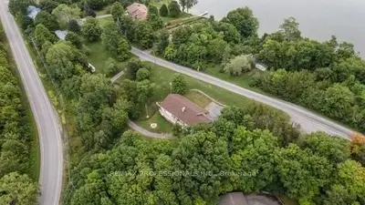 921 Chuckery Hill Road, Prince Edward County, On K0k 2t0