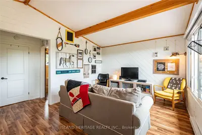 97 North Shore Road 6, The Archipelago, On P0g 1k0