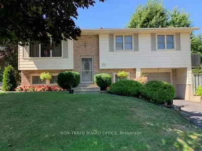 63 Chippawa Avenue, Woodstock, On N4t 1a1