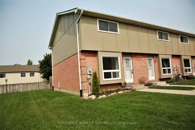 392 Springbank Avenue N, Woodstock, On N4t 1l5