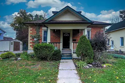 6 Albert Street S, Kawartha Lakes, On K9v 3g4