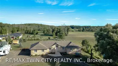 1304 Wrigley Road, North Dumfries, ON N0B 1E0
