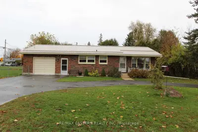 2 Baker Street, Asphodel-norwood, On K0l 2v0