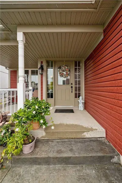 32 THRUSHWOOD Trail, Kawartha Lakes, ON K9V 0B1