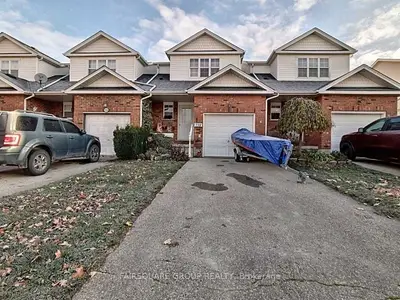 738 Darroch Way, Centre Wellington, On N1m 3r9