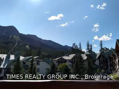 5356 Highline Drive 3205, Out of Area, BC V0B 1M6
