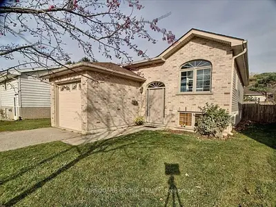 14 Herford Street, Tillsonburg, On N4g 4v2
